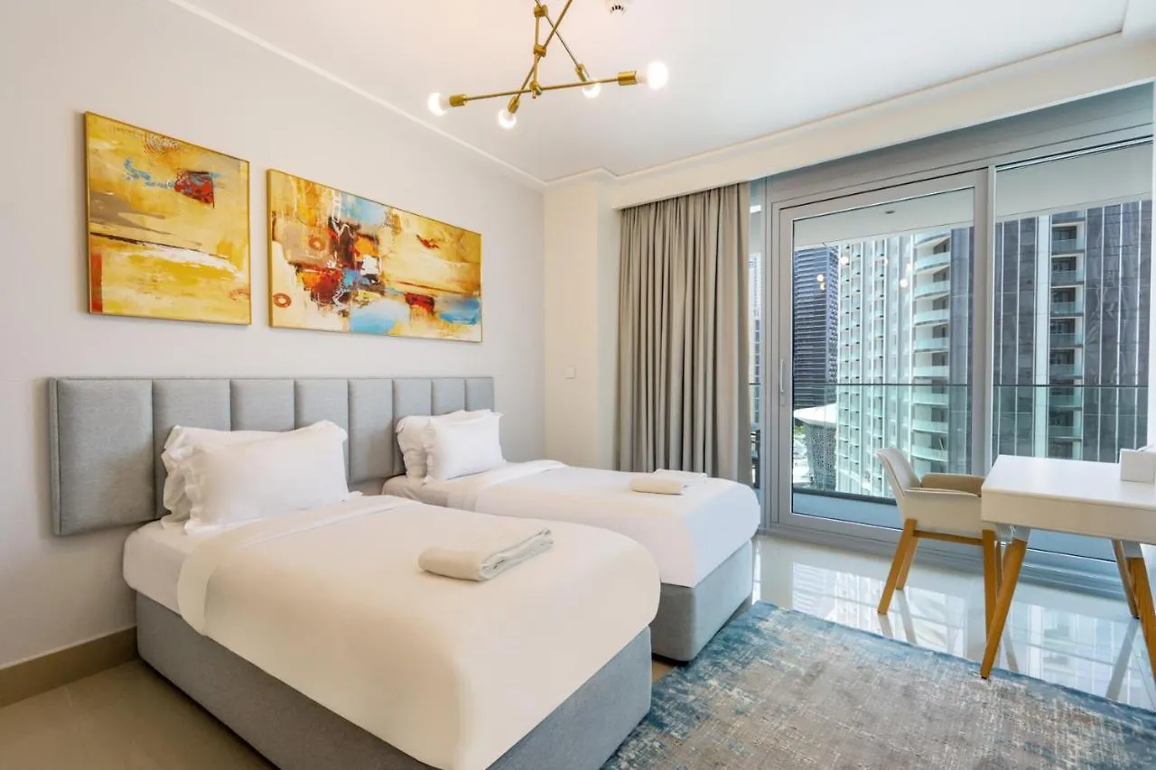 Livbnb Suites-Spectacular 2BR Burj Fountain Views Dubai 0*,