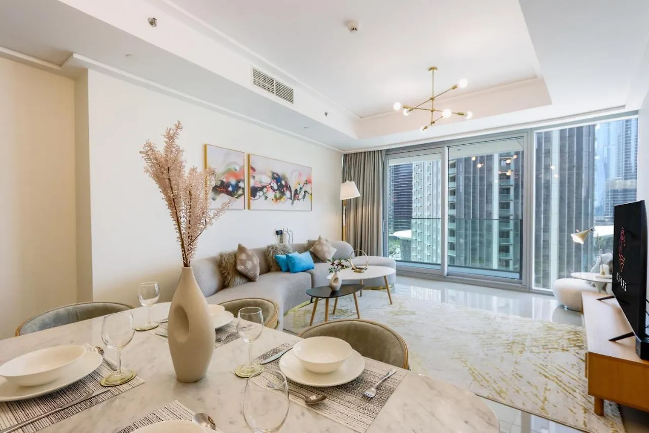 Apartment Livbnb Suites-Spectacular 2BR Burj Fountain Views Dubai