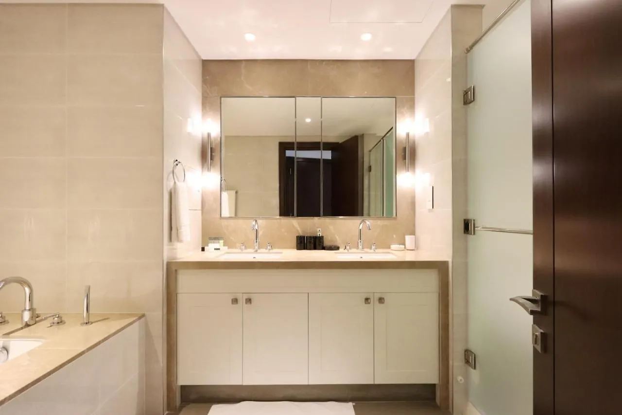 Livbnb Suites-Spectacular 2BR Burj Fountain Views Dubai United Arab Emirates